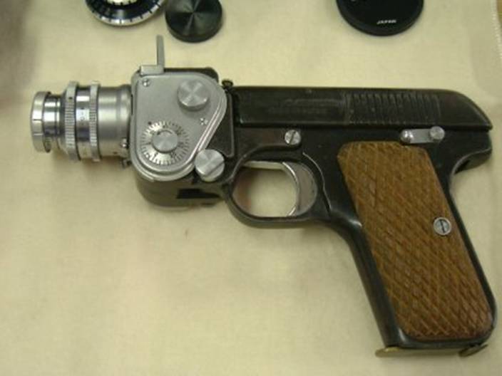 A pistol camera DORYU 2-16
